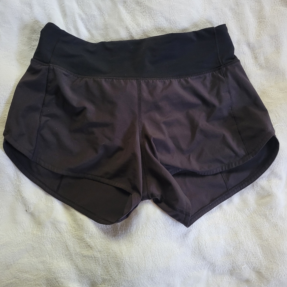 SOLD Size 6 Black Speed Up Short Midrise 4" Inseam - Picture 2 of 4